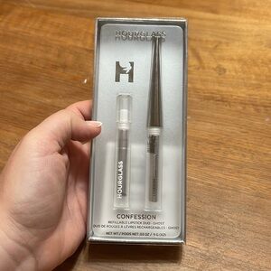 Hourglass Confession Lipstick duo